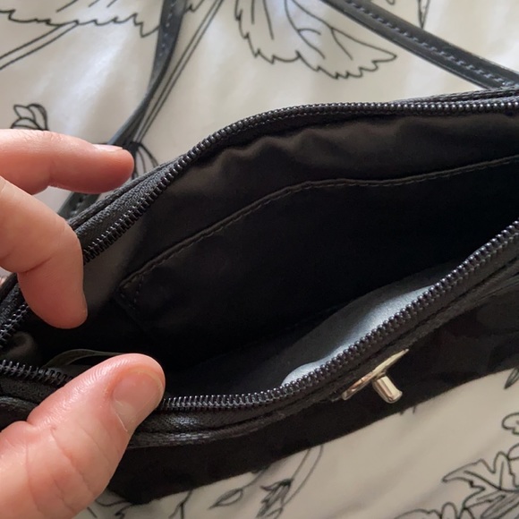 Authentic Coach Black Wristlet - Picture 3 of 3